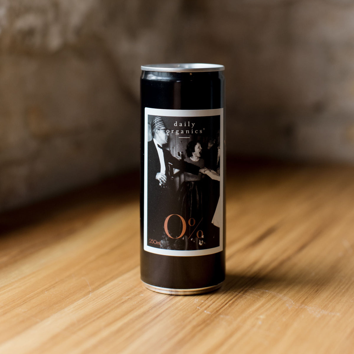 0% ROSE - Strawberry &amp; Rhubarb